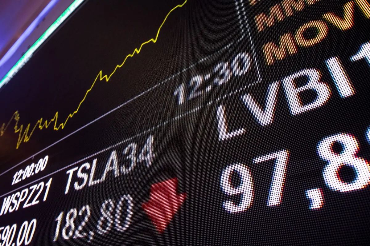 Ibovespa oscila após anúncio do Bolsa Família por preocupações fiscais
