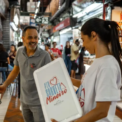 Eu Amo Sorvete Mineiro: Sindsorvete-MG distribui picolés gratuitos no Mercado Central de B